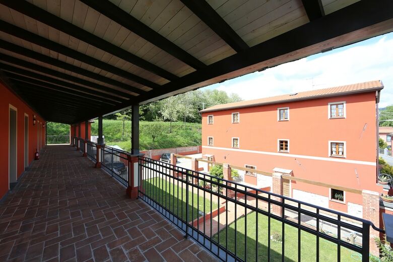 Hotel Albergo Ristorante Ama La Luna
