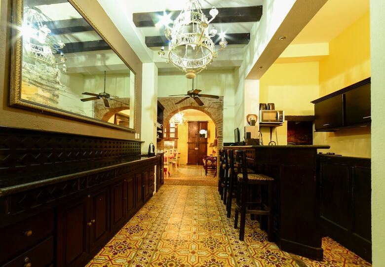 Hotel Casa Naemie