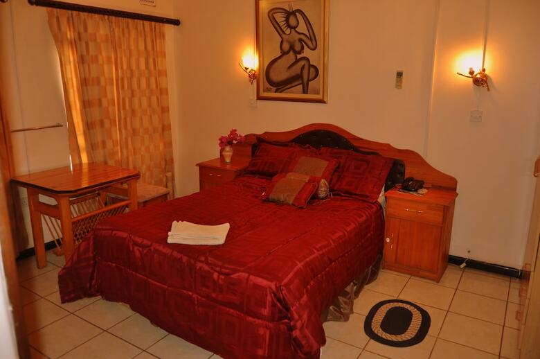 Hotel Wane Guest Lodge