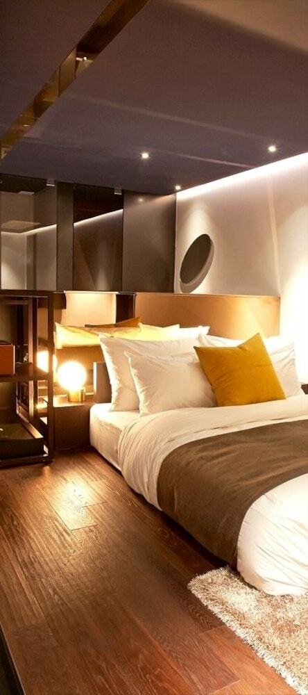 Js The Classic Hotel