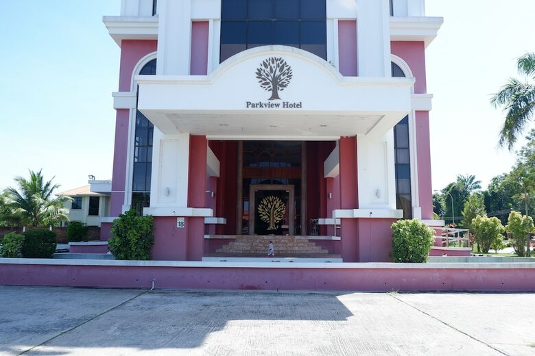 Parkview Hotel