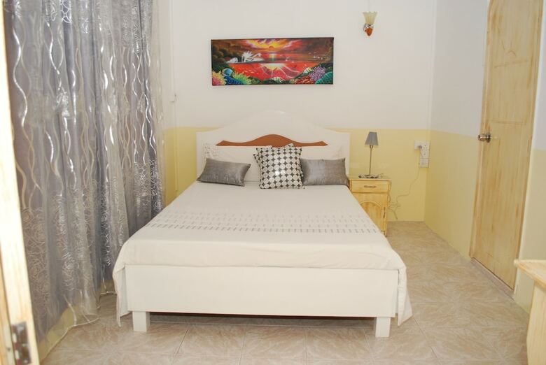 Hotel Eden Villa