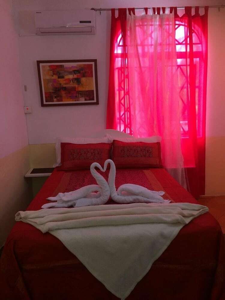 Hotel Eden Villa