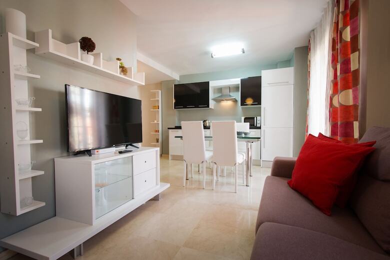 Apartamentos Holidays2malaga Terrace Center�apartments