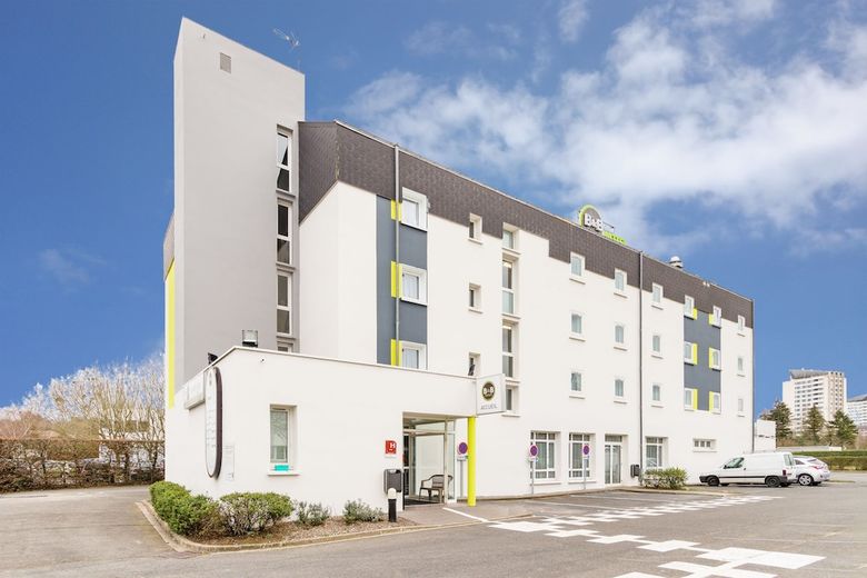 Hotel B&B H�tel Tours Parc Expo St-avertin