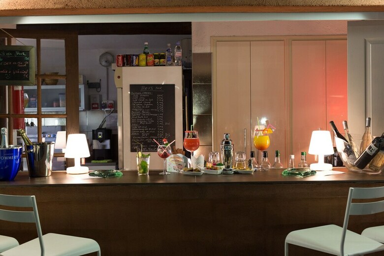 Hotel H�tel Les Capucines