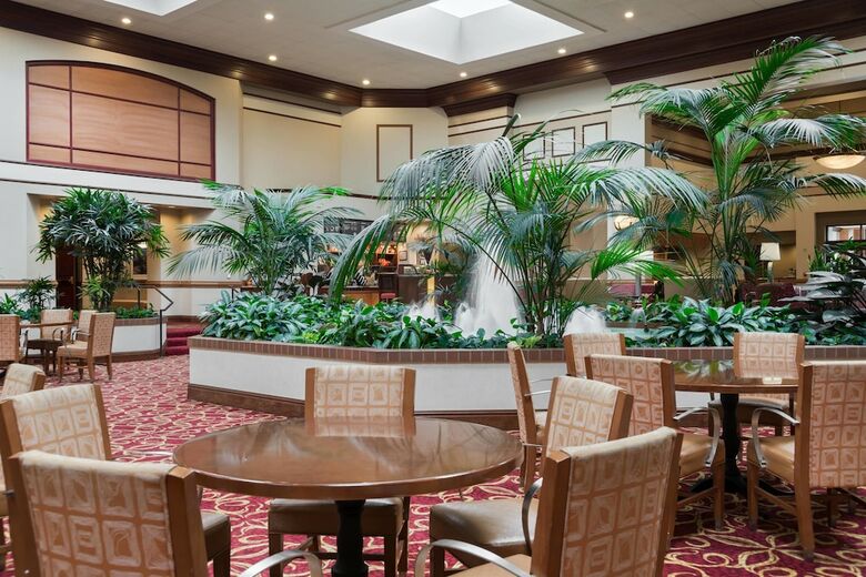 Hotel Chicago Marriott Northwest