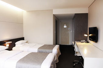 Kolon Hotel