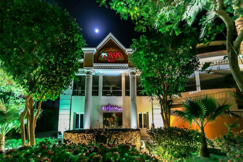 Hotel Sultan Gardens Resort
