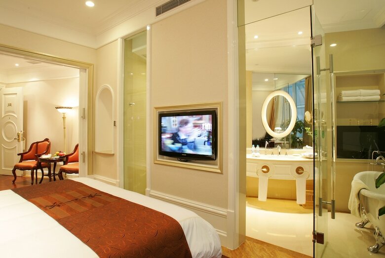 Oriental Riverside Hotel - Shanghai Int'l Convention Center