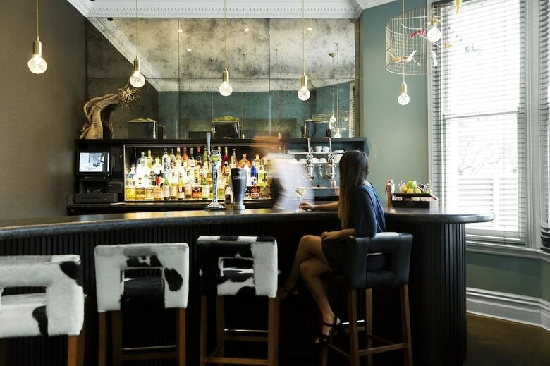 The Lodge Hotel - Putney