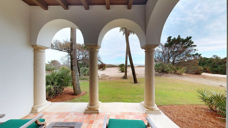 Hotel The Cloister