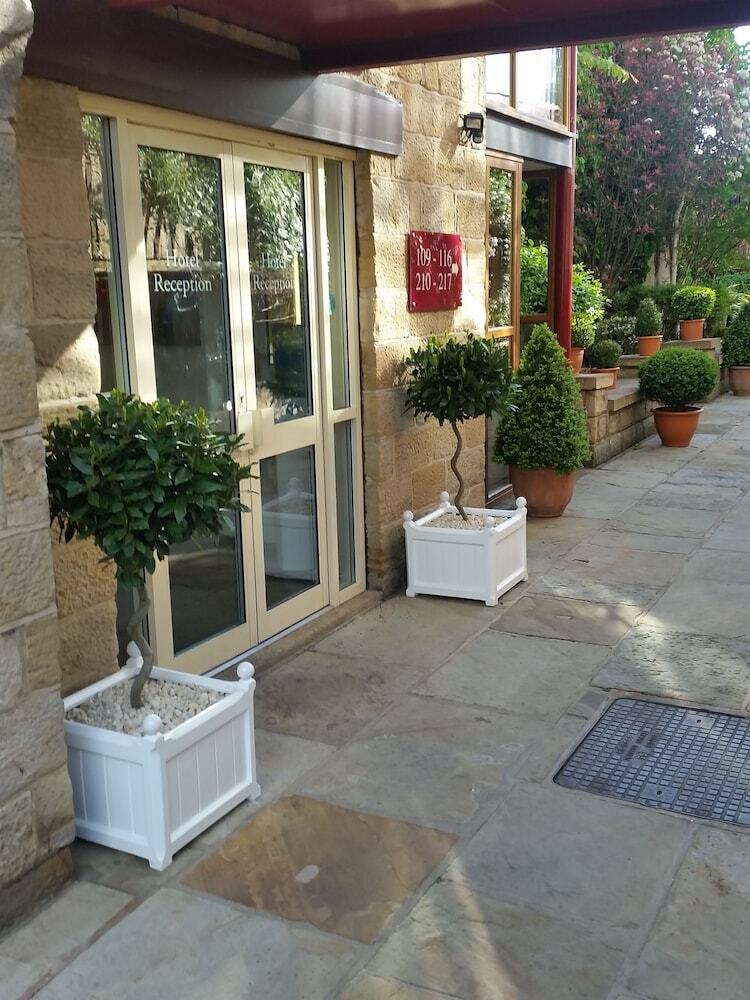 The Garrison Hotel