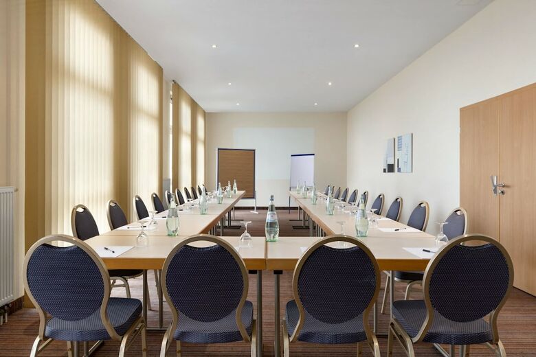 Hotel Ramada By Wyndham Muenchen Airport