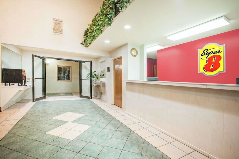 Motel Super 8 By Wyndham White Hall