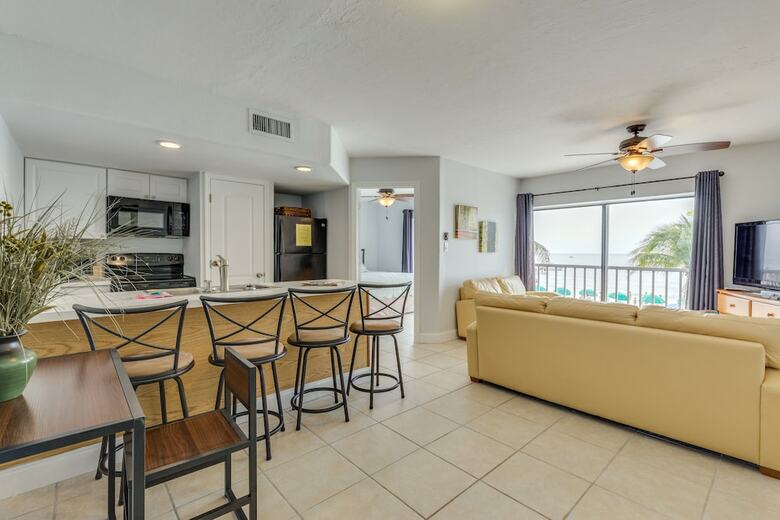 Pierview Hotel & Suites