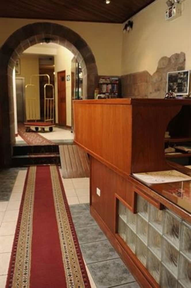 Hotel Del Prado Inn