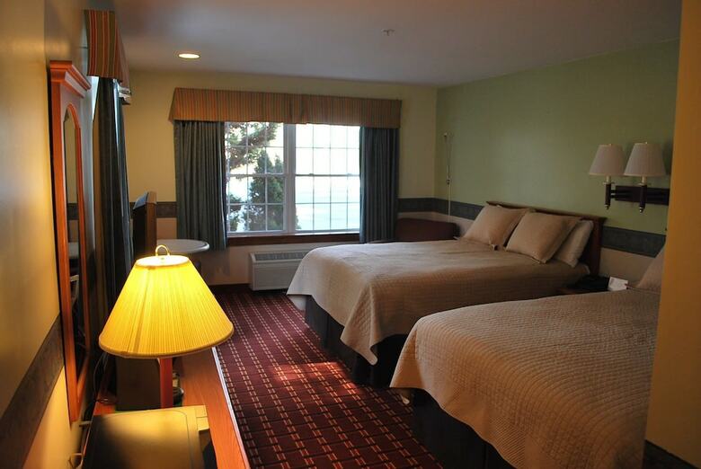 Hotel Casco Bay Inn
