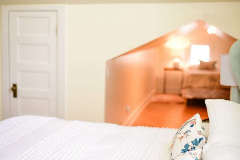 Azalea Inn Bed & Breakfast