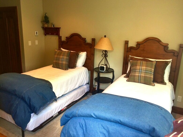 Lodge At Lionshead