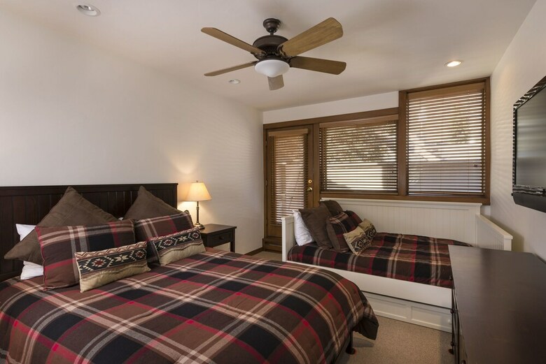 Lodge At Lionshead