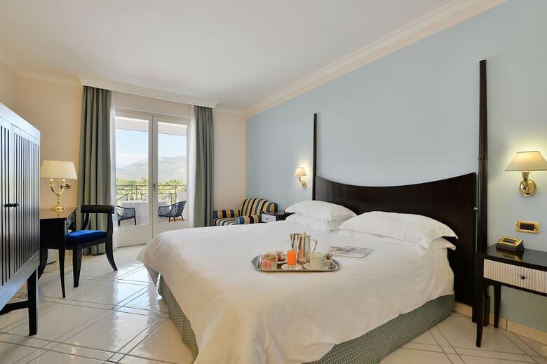 Savoy Beach Hotel