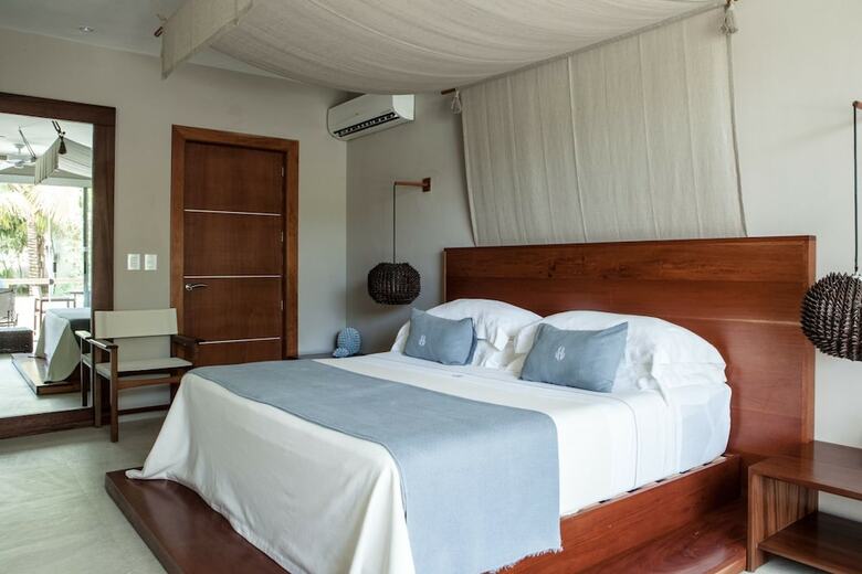 Jashita Hotel