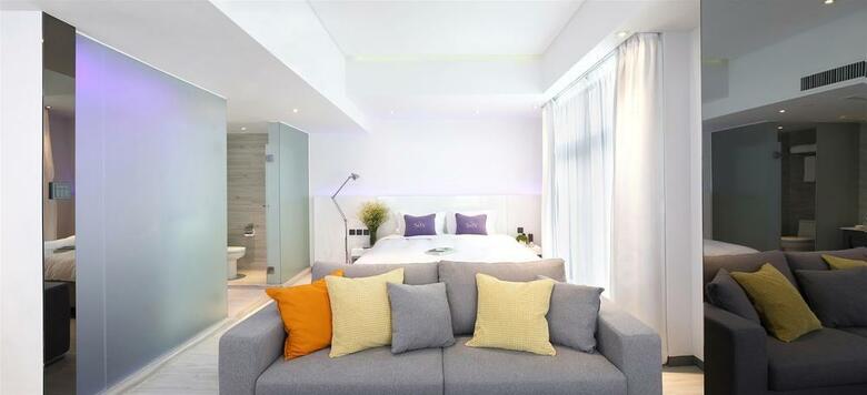 Hotel S�v