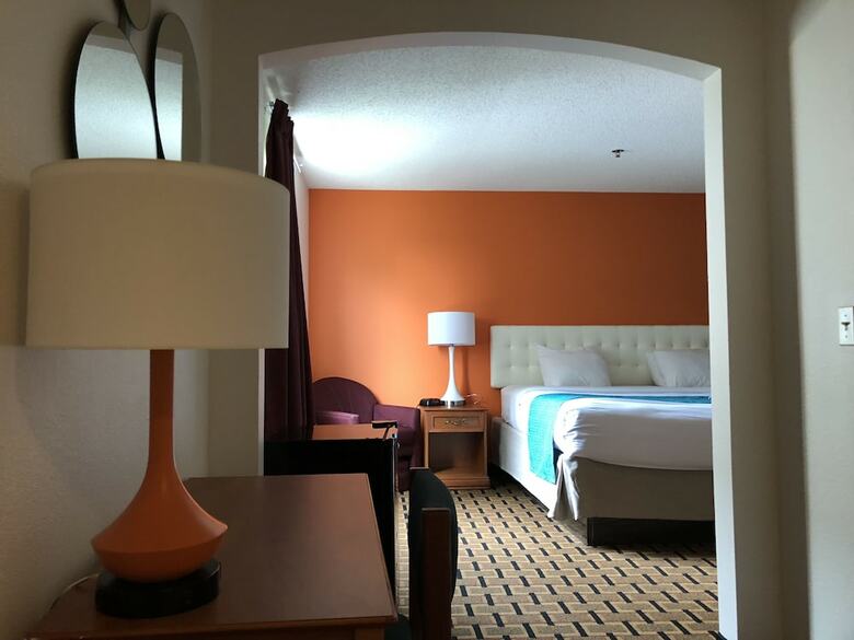 Hotel Howard Johnson By Wyndham Airport
