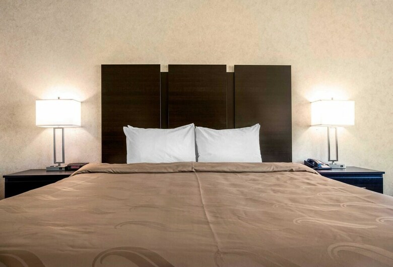 Hotel Quality Inn Monee I-57