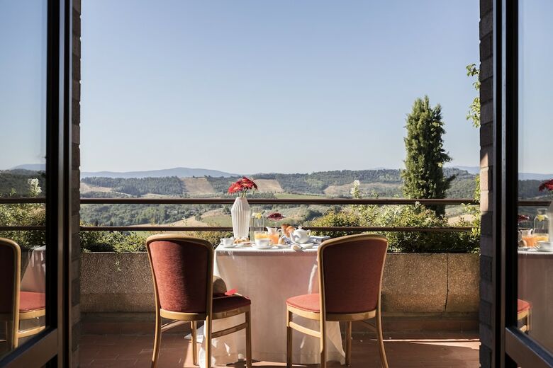 Relais Santa Chiara Hotel