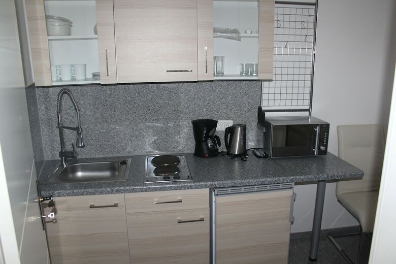 Lipp Apartments
