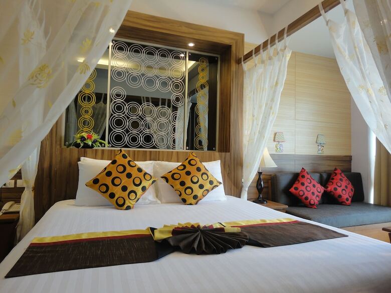 Hotel Saisawan Beach Resort