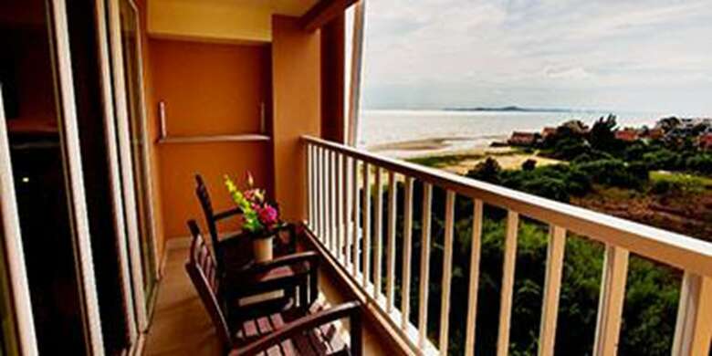 Hotel Saisawan Beach Resort