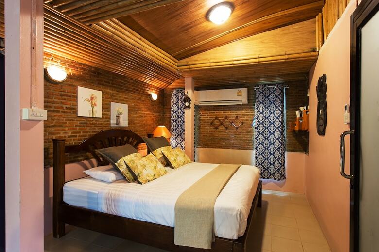 Apartamento Kaengkrachan Boathouse Paradise Resort