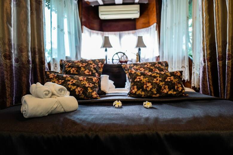 Apartamento Kaengkrachan Boathouse Paradise Resort