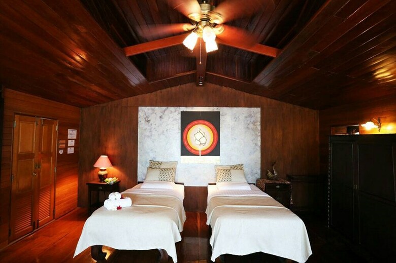 Apartamento Kaengkrachan Boathouse Paradise Resort