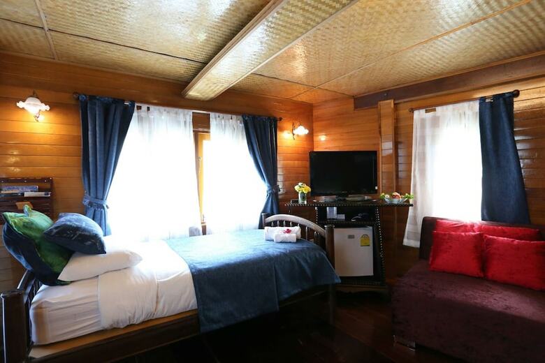 Apartamento Kaengkrachan Boathouse Paradise Resort