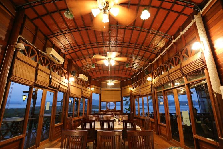 Apartamento Kaengkrachan Boathouse Paradise Resort