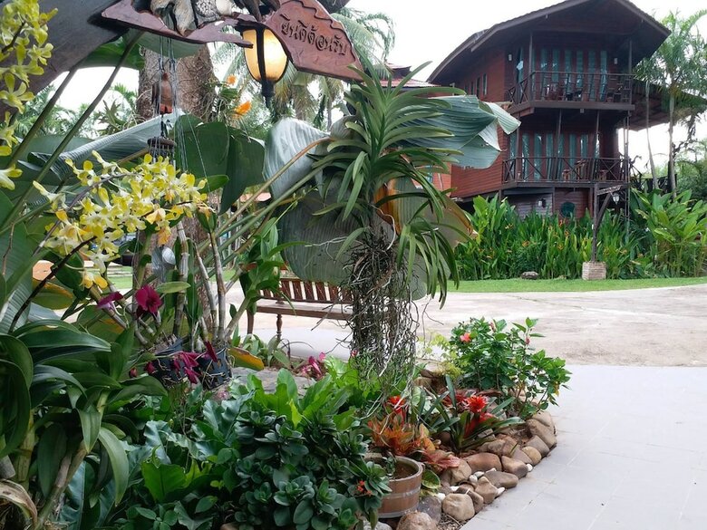 Apartamento Kaengkrachan Boathouse Paradise Resort