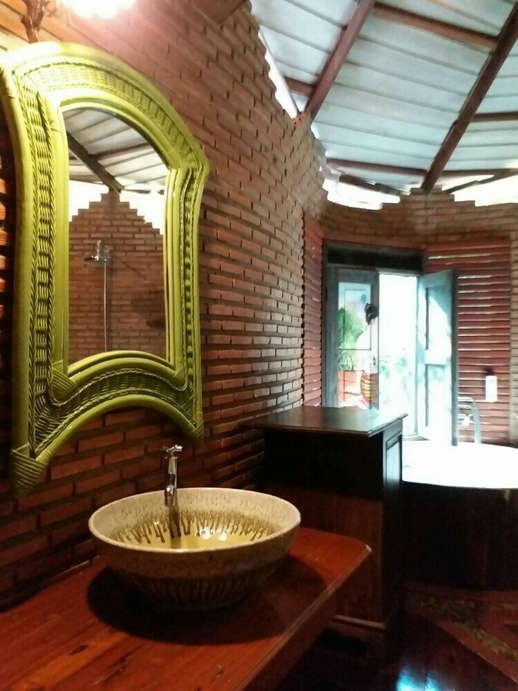 Apartamento Kaengkrachan Boathouse Paradise Resort