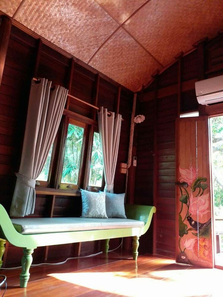 Apartamento Kaengkrachan Boathouse Paradise Resort