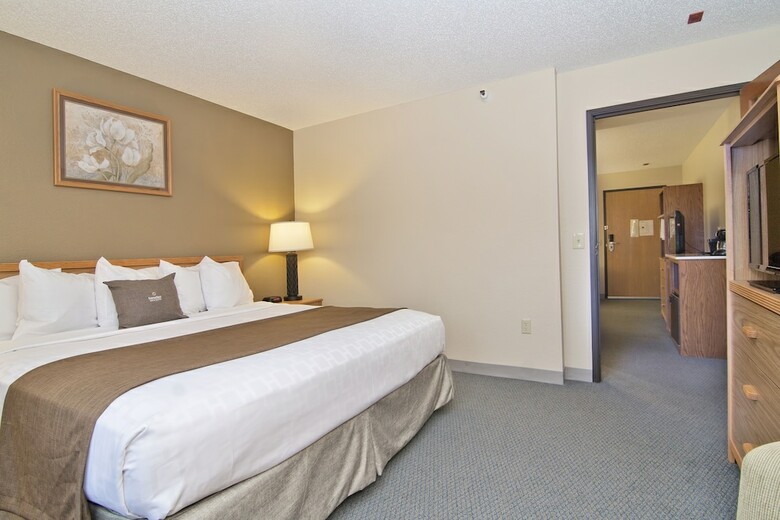 Boarders Inn & Suites By Cobblestone Hotels - Faribault