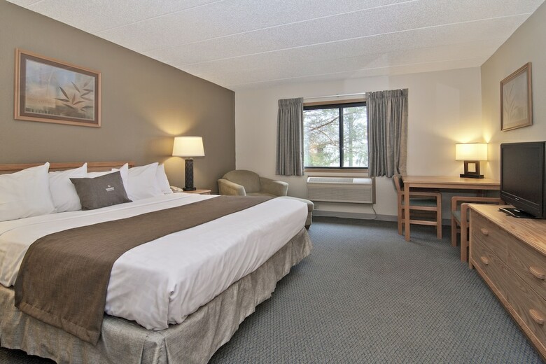 Boarders Inn & Suites By Cobblestone Hotels - Faribault