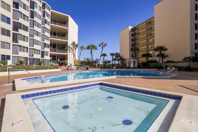Top Of The Gulf By Emerald View Resorts