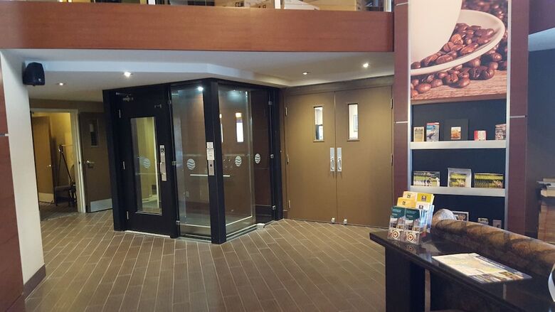 Hotel Comfort Inn