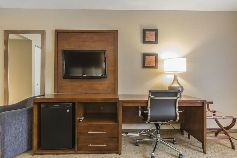 Hotel Comfort Inn