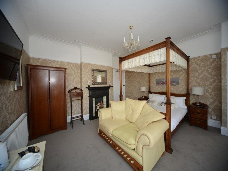 Seabrook House - B&B