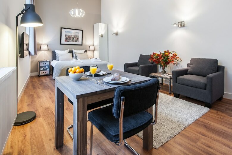 Apartamentos Short Stay Group Harbour Loft Studios