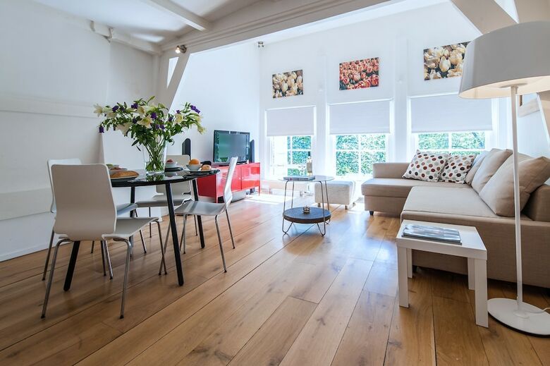 Short Stay Group Jordaan Area Serviced Apartments